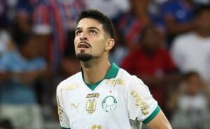 clube Árabe acena a leila pereira r$ 126 milhões para tirar flaco lopez do palmeiras