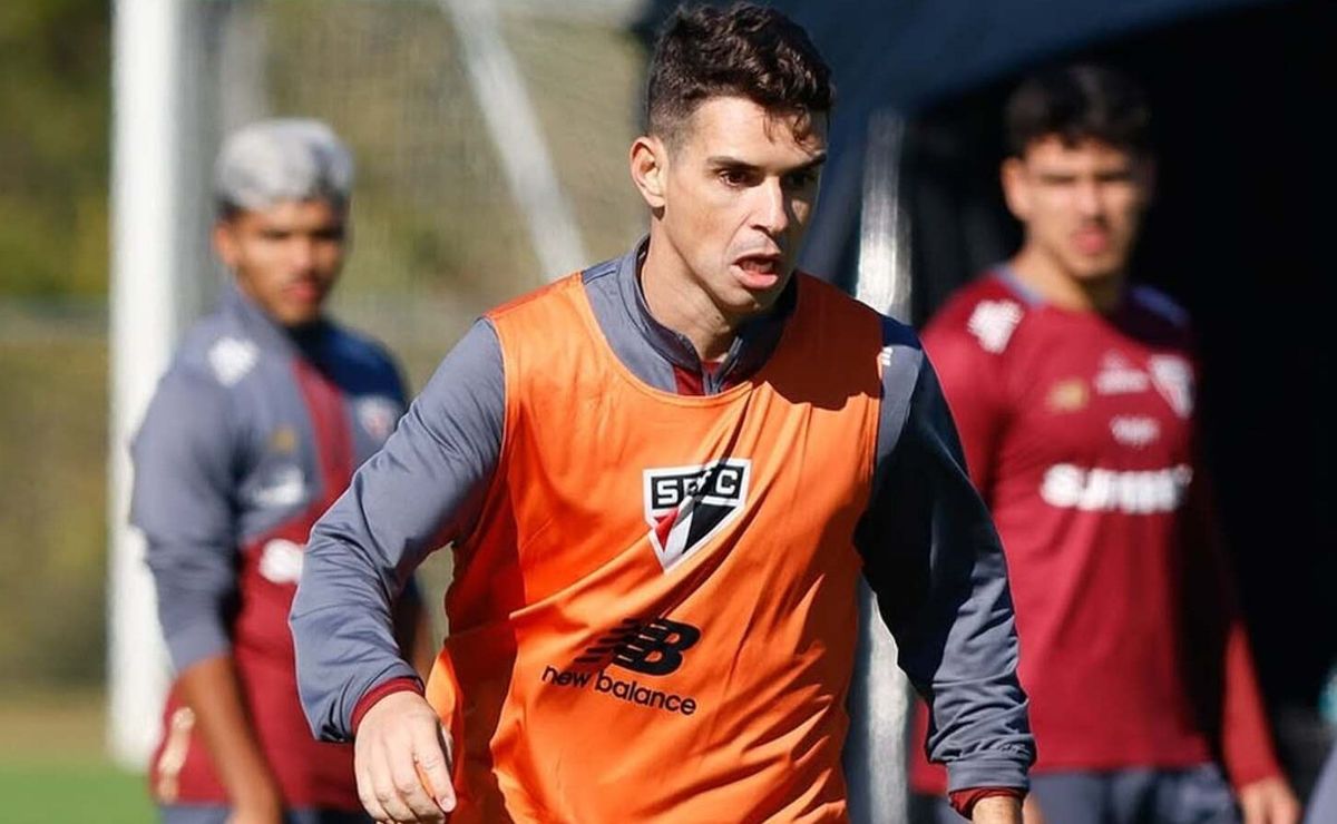 oscar impressiona em treino pelo são paulo e lances viralizam nas redes: "parece fácil"