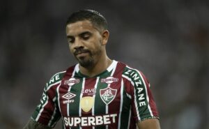 fluminense acerta empréstimo de terans para o peñarol, do uruguai