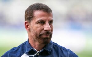 vasco ironiza nota do madureira e presidente do clube responde