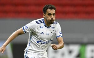 eduardo abre o jogo sobre trabalho de diniz no cruzeiro: "uma troca muito boa"