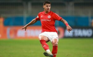 rômulo se despede do internacional nas redes sociais e emociona torcida: "nunca te esqueceremos"