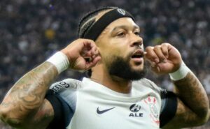 memphis depay adota mentalidade competitiva e cobiça por títulos com corinthians em 2025