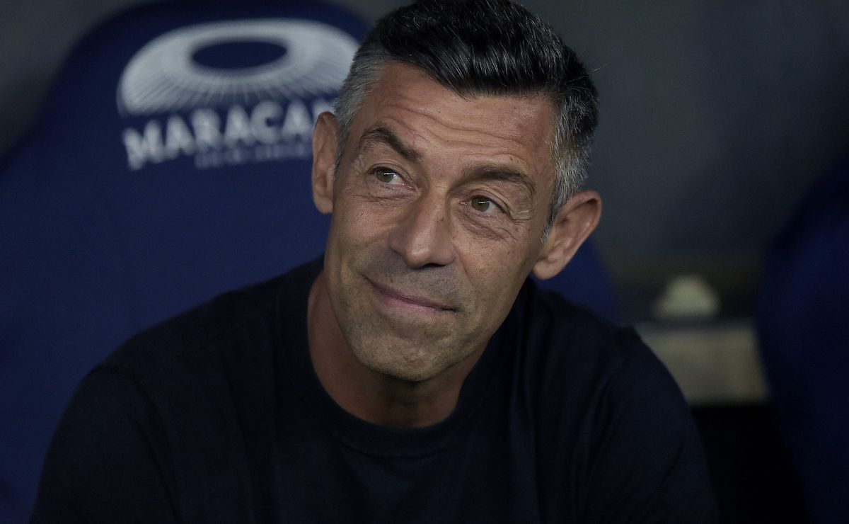 caixinha aprova e santos vence disputa com o atlético mg por léo godoy, do athletico pr