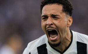 atlético mg insiste e topa dobrar salários para fechar com gregore, afirma jornalista