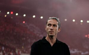 flamengo anuncia retorno cleiton, vindo dos eua para duelo com bangu