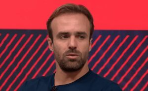 roger flores reprova estreia do grêmio no campeonato gaúcho e pede melhora no elenco: "mais enfraquecido"