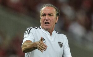 rubens vendido pelo atlético mg após proposta oficial é descartado após pedido feito por cuca