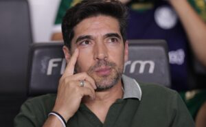 atacante oferecido ao flamengo é descartado e palmeiras, de abel ferreira, pode ser destino de wanderson