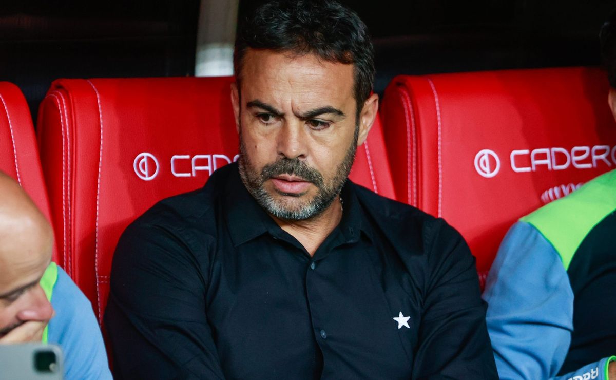flamengo comunica al rayyan o valor para negociar oficialmente luiz araújo após pedido de artur jorge