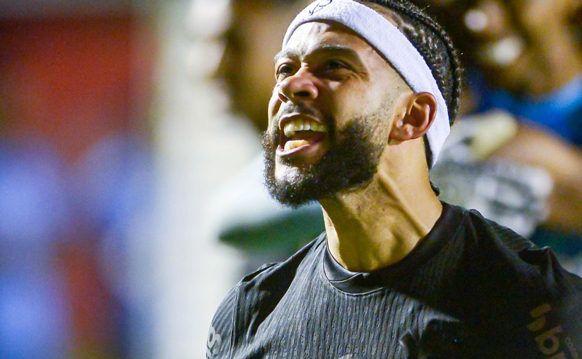 vidente não 'pipoca' e crava corinthians de memphis depay vencendo são paulo no morumbis