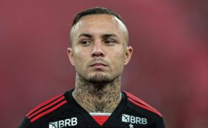 cebolinha volta ao flamengo e é relacionado por filipe luís contra sampaio corrêa rj, informa venê casagrande