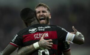 léo pereira celebra cinco anos de flamengo: “além de números”
