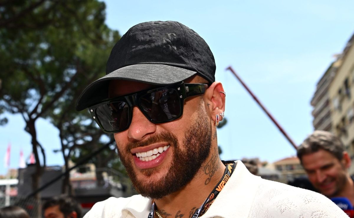 neymar é sincero sobre venda do santos para o pai com condição de volta ao clube: "com certeza"