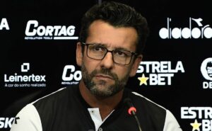 alberto valentim faz lamento sincero após ponte preta x santos, pelo campeonato paulista: “pelo que apresentou”