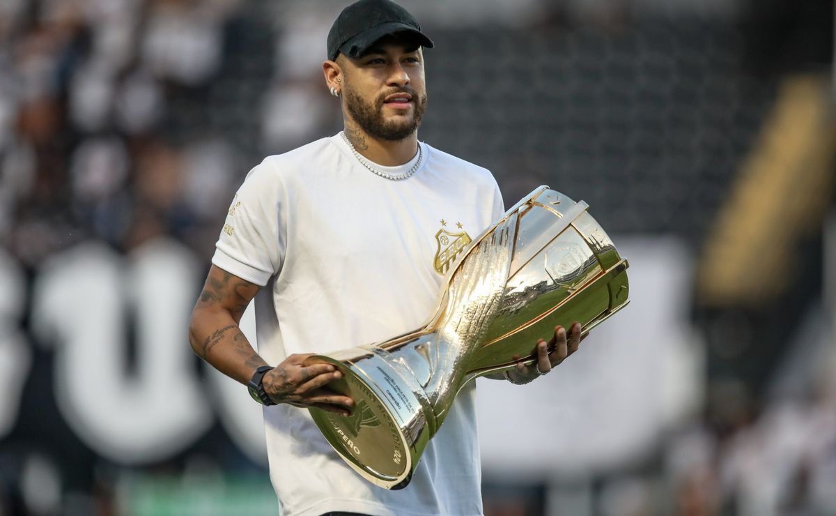 neymar fecha acordo de 6 meses com o santos e está de volta ao futebol brasileiro 