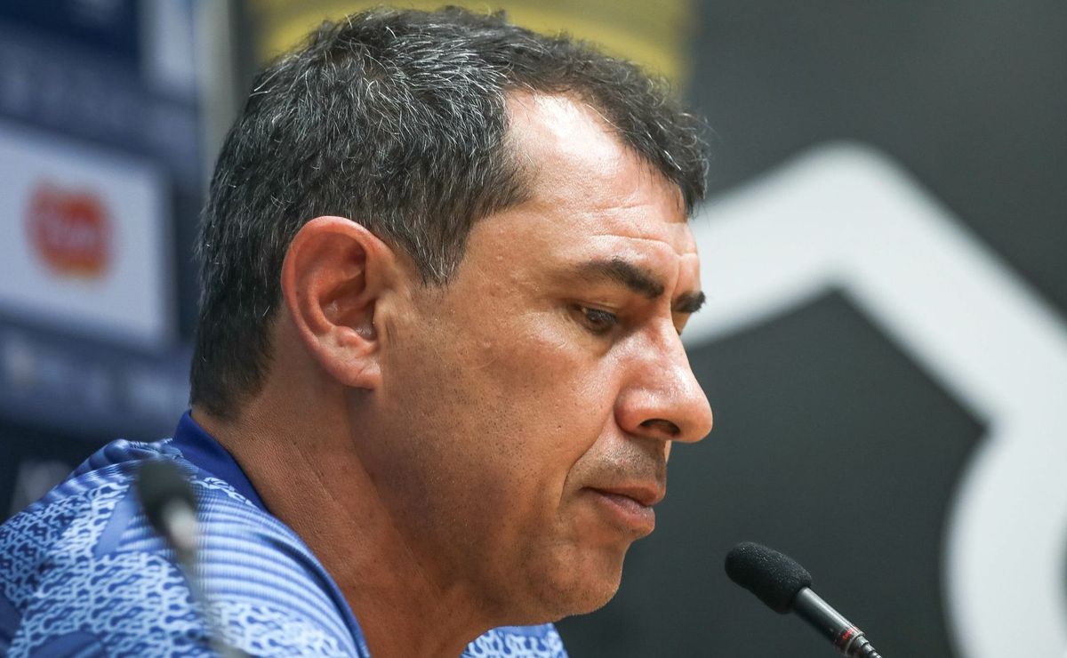 no vasco, carille dá declaração polêmica envolvendo o santos e revolta torcedores: "eu joguei assim"