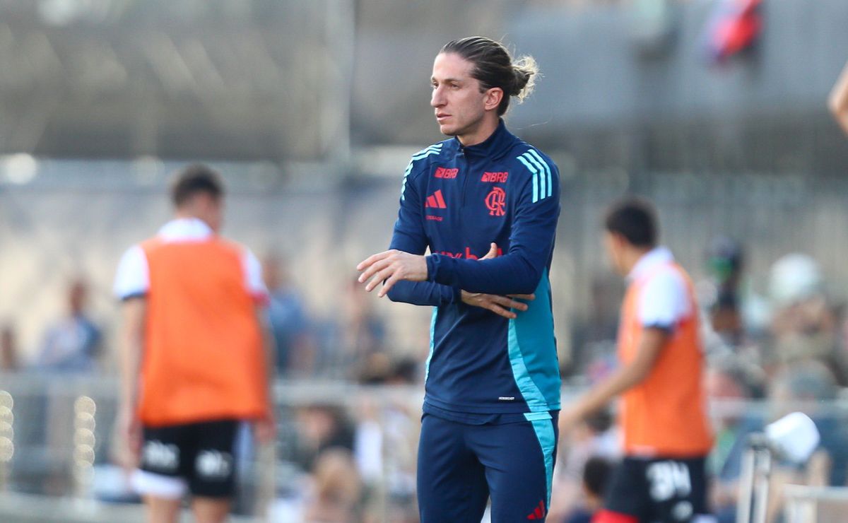 carlinhos é barrado do flamengo de filipe luís e mercado alternativo surge como oportunidade de negócio 
