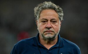 casares acerta saída de campeão da copinha pelo são paulo e kauê alves deixa clube sem custos