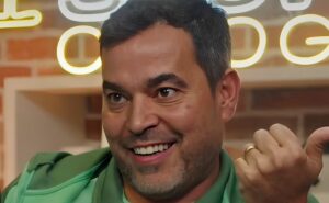 jp sampaio rebate provocação do corinthians e até palmeiras brinca: "r$ 1,2 bilhão em vendas"