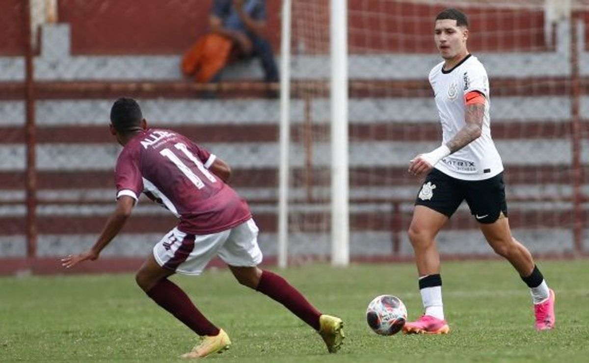 william fica fora da copinha e torcedores não perdoam decisão do corinthians: "inacreditável"