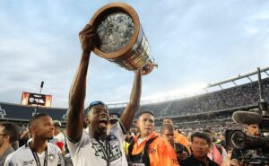 botafogo e fluminense, os dois últimos campeões da libertadores, se enfrentam pelo campeonato carioca