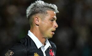 capasso está fora dos planos do vasco para a temporada e carille é avisa