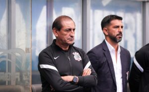 corinthians vê ramón e emiliano díaz insistindo por reforços nos bastidores