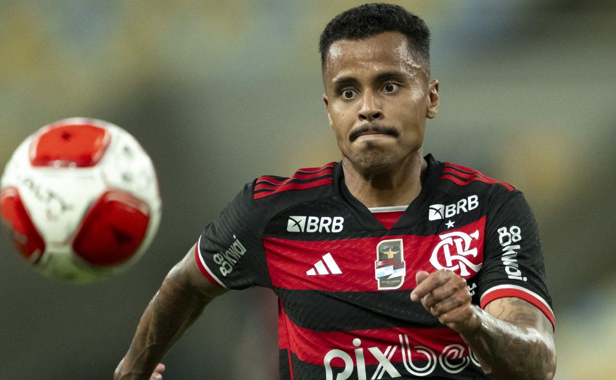 allan escolhe onde quer jogar em 2025 e está treinando nas férias para garantir permanência no flamengo