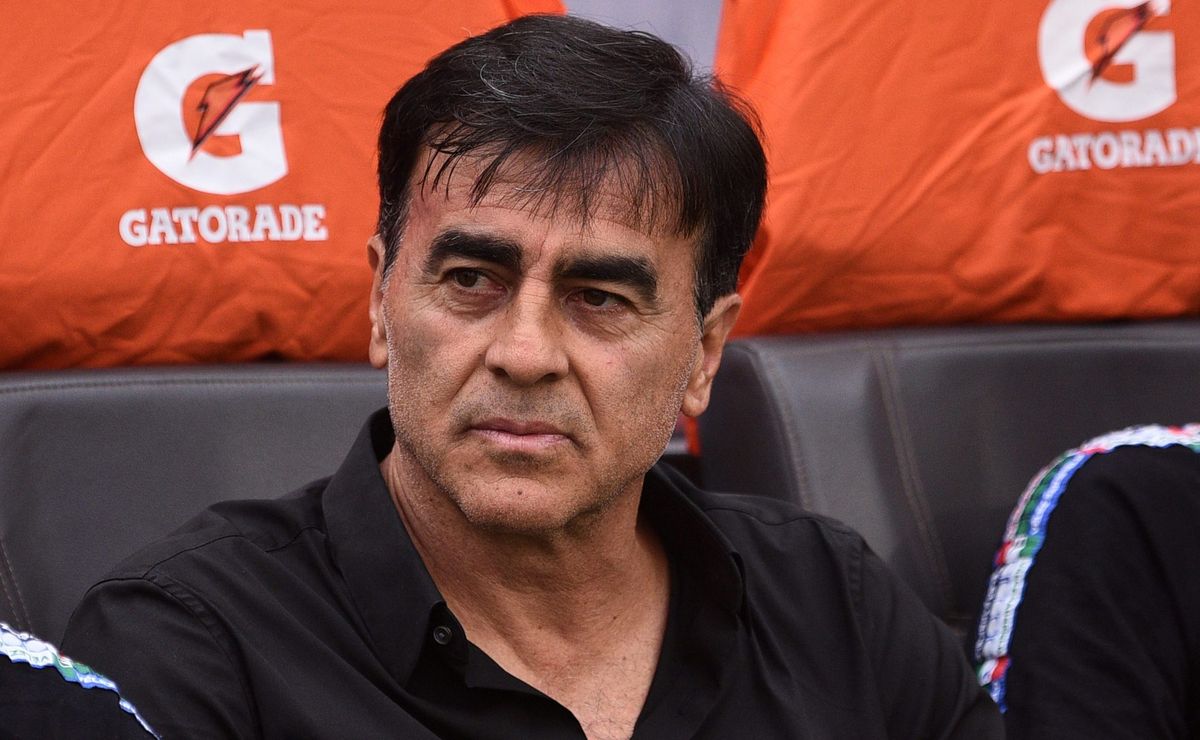 grêmio avalia saídas e oito jogadores podem deixar o clube em 2025