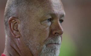 mano menezes recebe notícia de que ‘desafeto’ vira alvo do grêmio