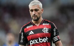 escalação do flamengo: arrascaeta pode barrar atacante no time titular contra botafogo pela supercopa
