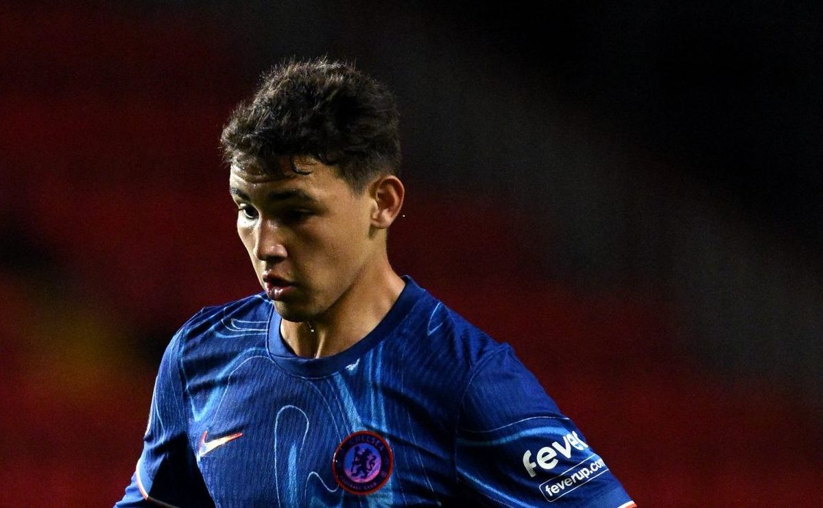 deivid washington confirma volta ao brasil após flerte com o flamengo e jogará no santos 