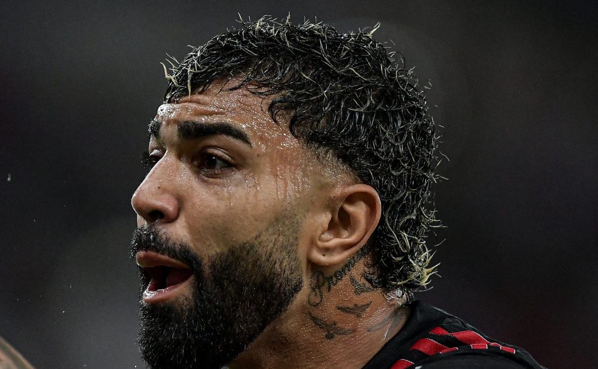 gabigol ex flamengo já causa ciumeira no cruzeiro e matheus pereira exige maior salário para permanecer