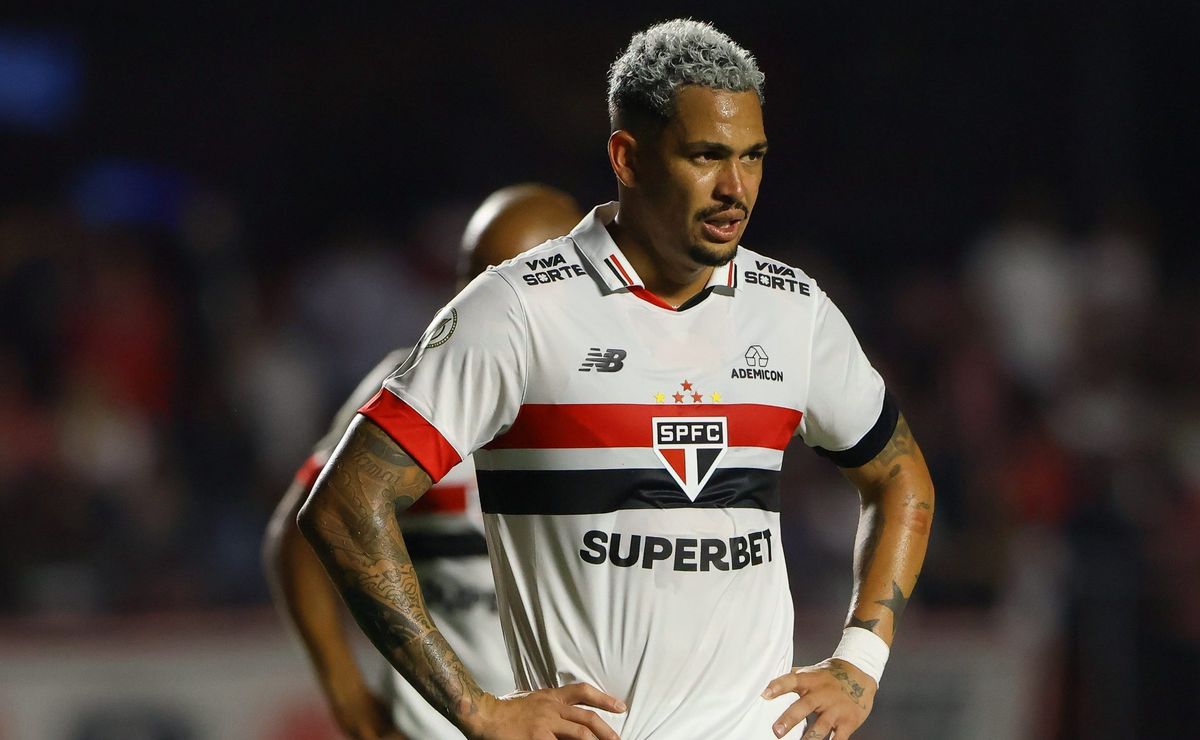 zubeldía barra luciano na fc series, mas projeta são paulo titular com camisa 10 