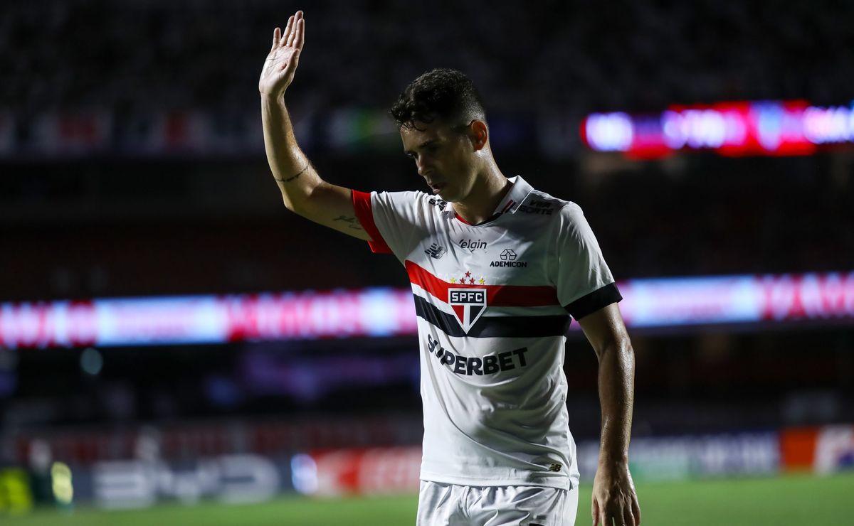 oscar comemora retorno ao morumbis e vitória do são paulo no estadual