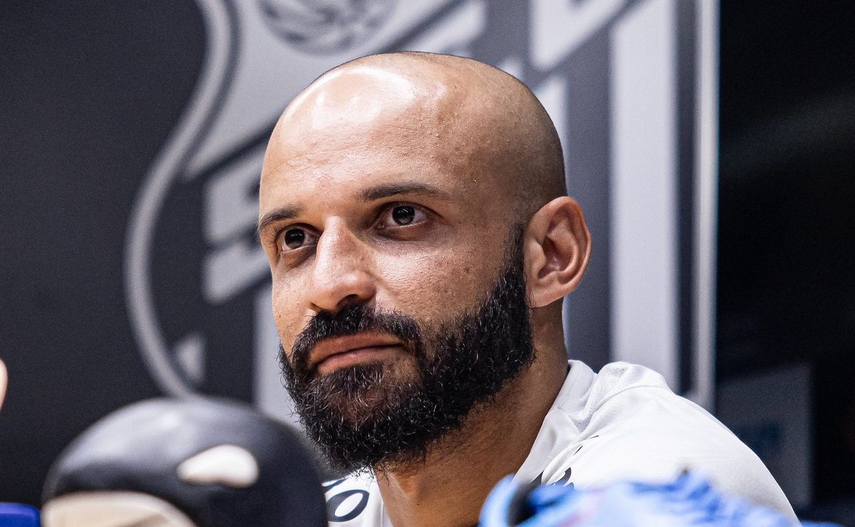 santos terá thaciano e pituca com a camisa 10 até a chegada de novo craque