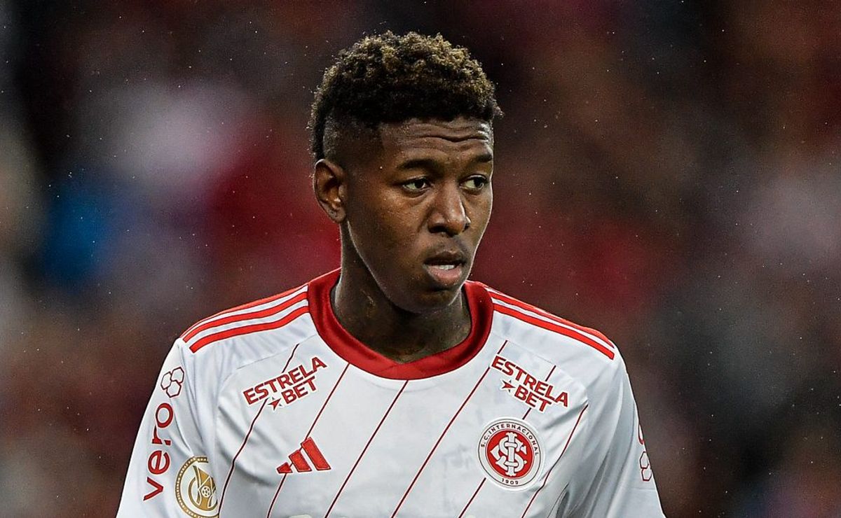 vitão contratado pelo flamengo tem novos bastidores revelados com 5 anos de contrato oferecidos