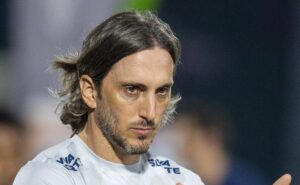 zubeldía barra luciano e define escalação do são paulo para amistoso com flamengo