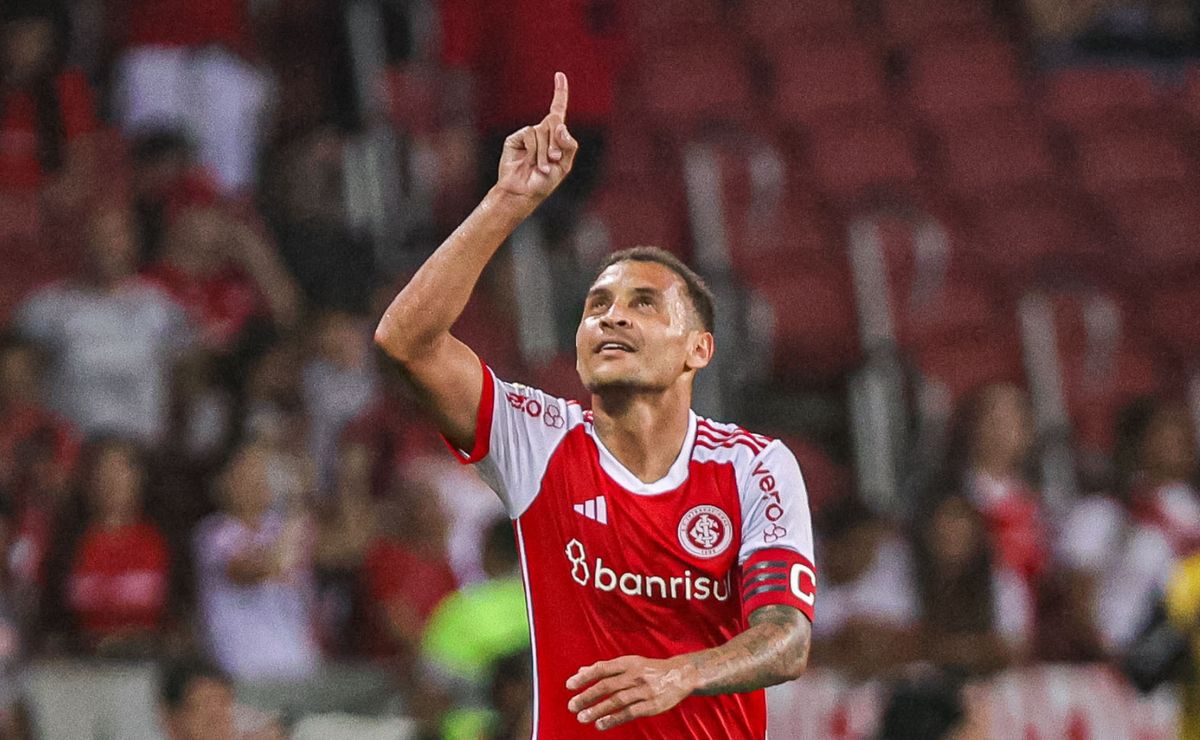 alan patrick participa de quase todos os gols do inter no ano