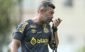 demissão de pedro caixinha do santos tem apuração de sormani e está descartada por influência de neymar