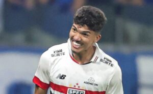 porto toma atitude para valorizar william gomes e são paulo pode ter grande lucro futuro