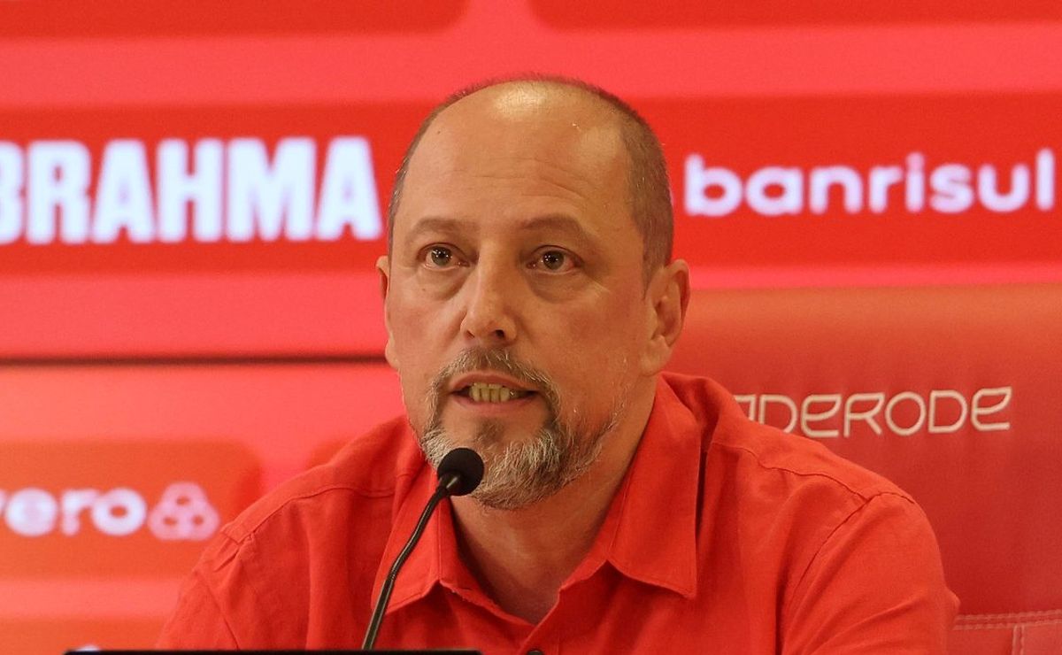 internacional dorme no ponto em contratação e perde meia do river plate para clube mexicano