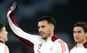 paredes contratado pelo palmeiras é desejo da torcida e tema repercute: “buscar no aeroporto”