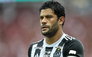 hulk descarta saída do atlético mg mesmo após sondagens: “eu estou feliz no galo”