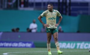 fluminense retira proposta por rony e está insatisfeito com postura do estafe 