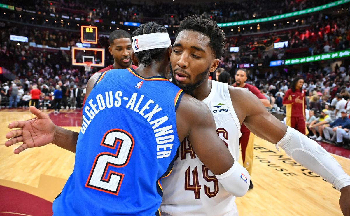 cavaliers enfrentam thunder em duelo de líderes na nba