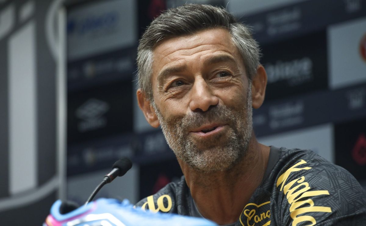 pedro caixinha liga para tirar reforço do santos e levar ao santos, mas cuéllar cumpriu com a palavra 