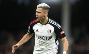 palmeiras recebe comunicado após situação de andreas pereira e fulham mudar com renovação recusada