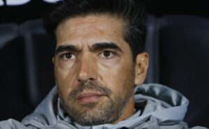 abel ferreira não renovará para 2026 e prepara adeus no palmeiras pela filha, diz jornalista